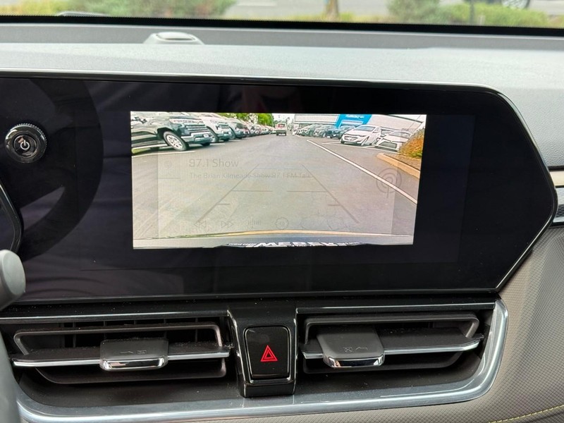 Chevrolet Trailblazer Vehicle Full-screen Gallery Image 23