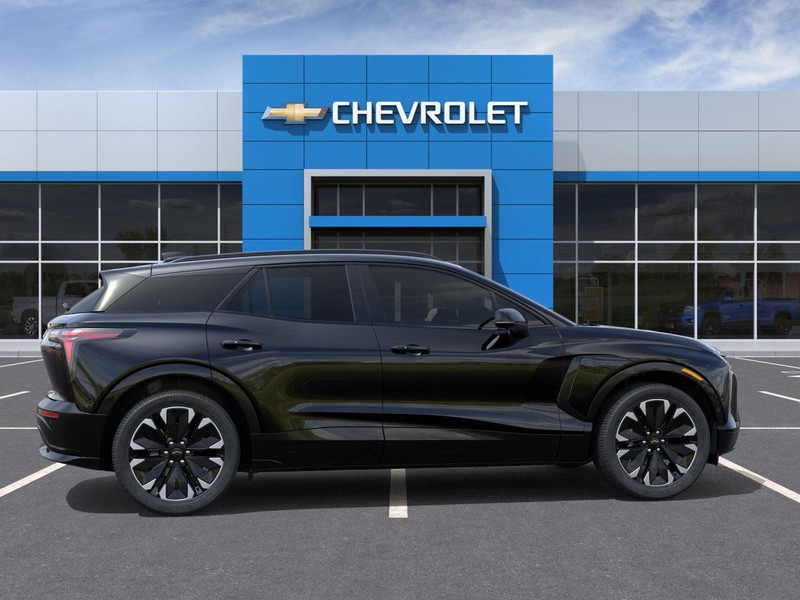 Chevrolet Blazer EV Vehicle Full-screen Gallery Image 5