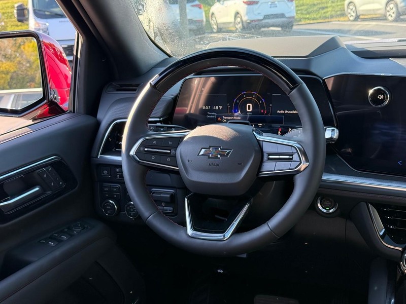 Chevrolet Tahoe Vehicle Full-screen Gallery Image 9