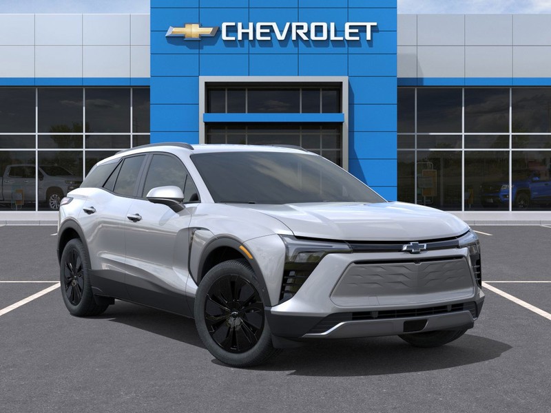 Chevrolet Blazer EV Vehicle Full-screen Gallery Image 7