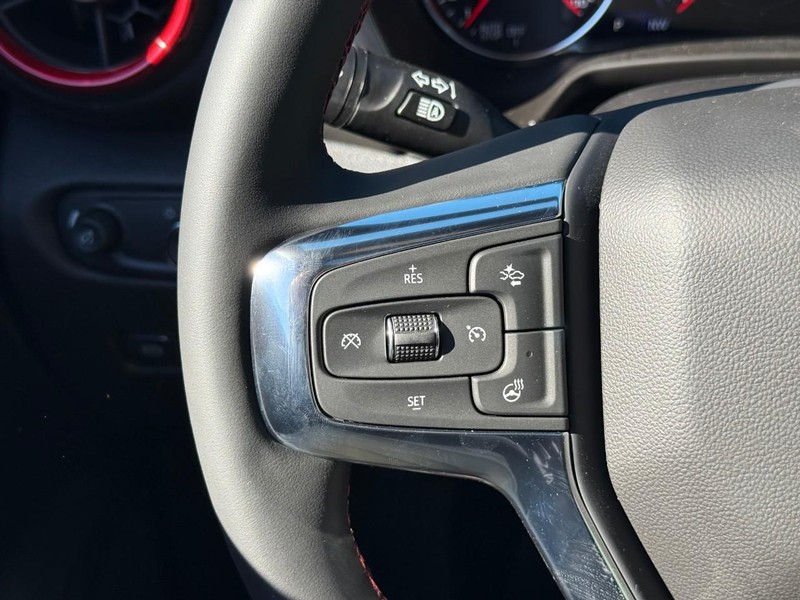 Chevrolet Blazer Vehicle Full-screen Gallery Image 15