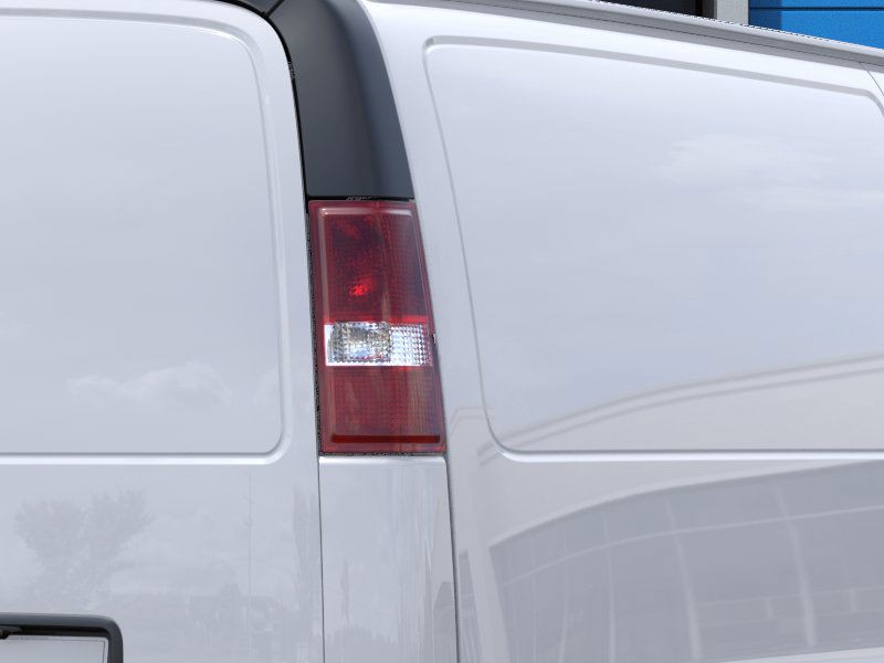 Chevrolet Express Cargo Van Vehicle Full-screen Gallery Image 11