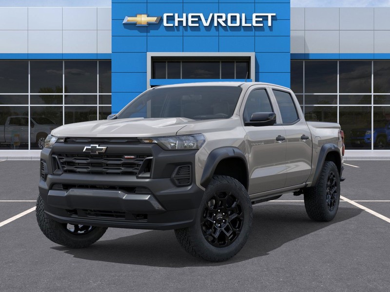 Chevrolet Colorado Vehicle Full-screen Gallery Image 6