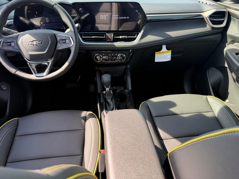 Chevrolet TrailBlazer Vehicle Full-screen Gallery Image 7