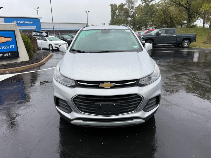 Chevrolet Trax Vehicle Full-screen Gallery Image 9