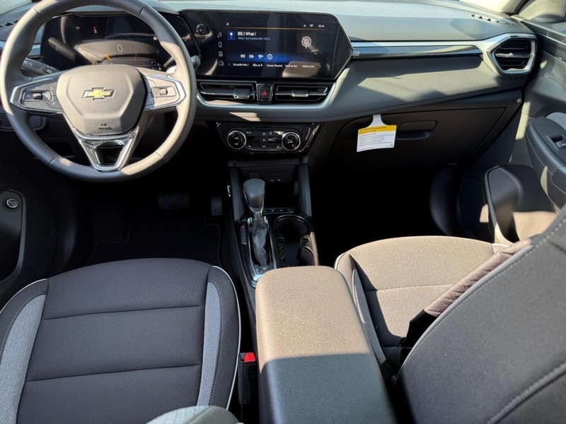 Chevrolet TrailBlazer Vehicle Full-screen Gallery Image 7