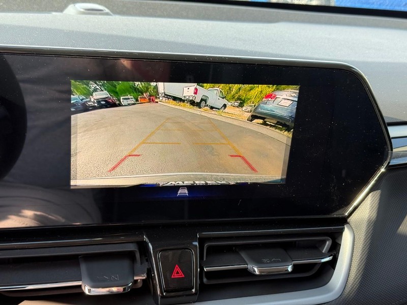 Chevrolet TrailBlazer Vehicle Full-screen Gallery Image 18