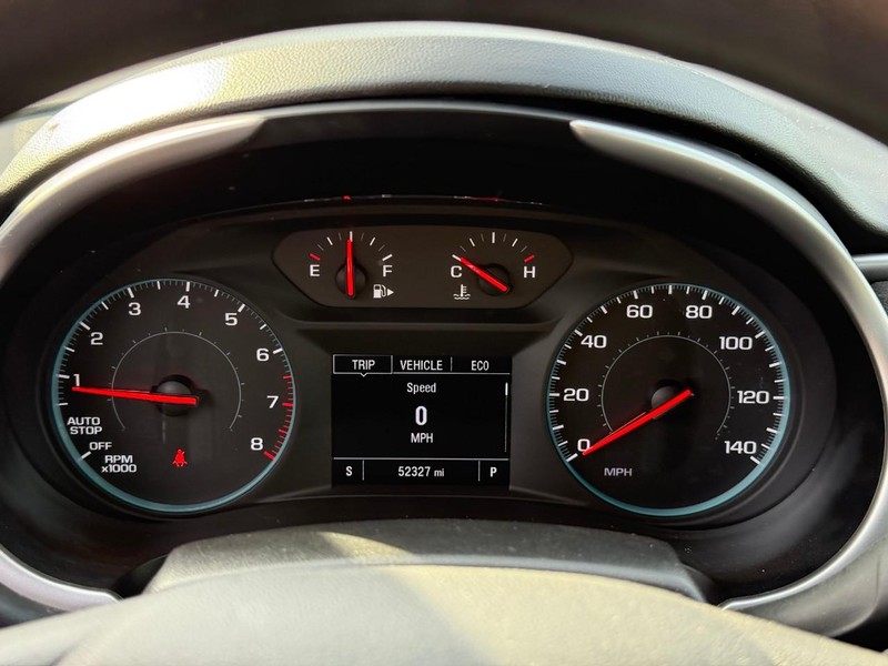 Chevrolet Malibu Vehicle Full-screen Gallery Image 21