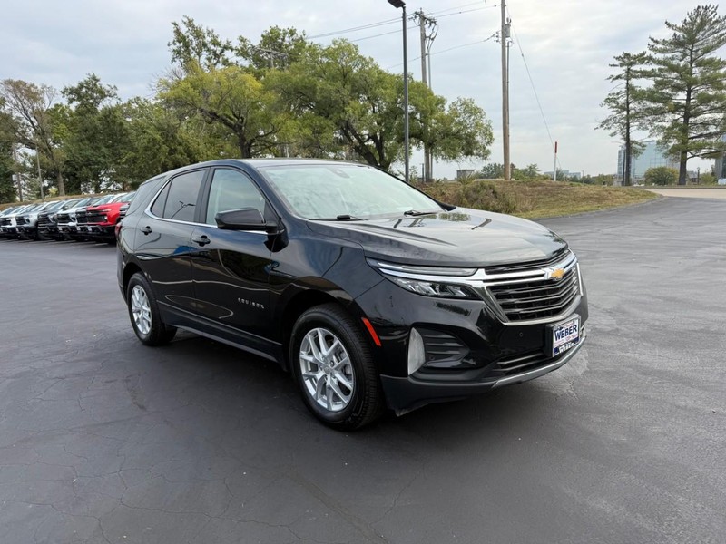 Chevrolet Equinox Vehicle Full-screen Gallery Image 7