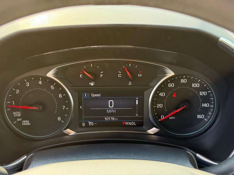 Chevrolet Equinox Vehicle Full-screen Gallery Image 20