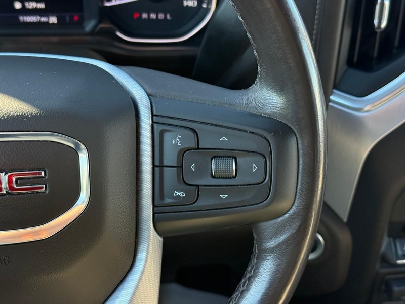 GMC Sierra 1500 Vehicle Full-screen Gallery Image 21