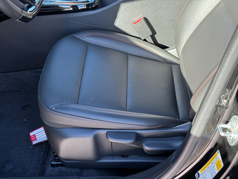 Chevrolet Trax Vehicle Full-screen Gallery Image 17