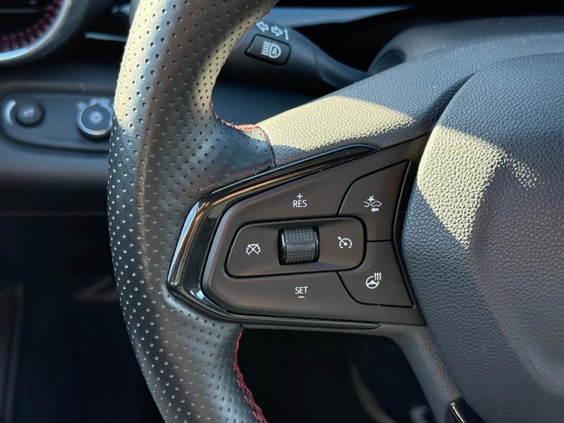 Chevrolet Trax Vehicle Full-screen Gallery Image 19