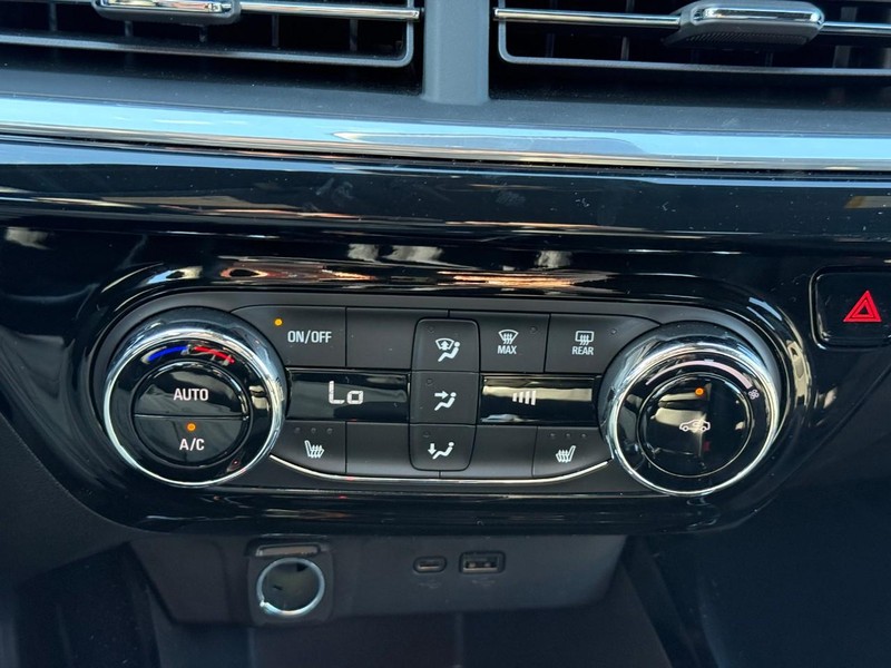 Chevrolet Trax Vehicle Full-screen Gallery Image 22