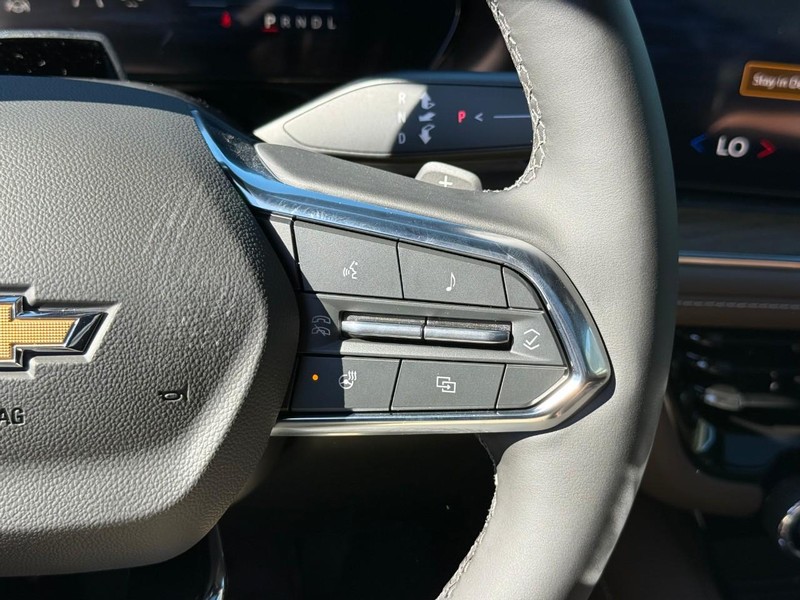 Chevrolet Tahoe Vehicle Full-screen Gallery Image 14