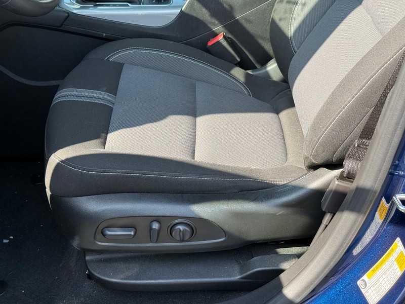 Chevrolet Blazer Vehicle Full-screen Gallery Image 17