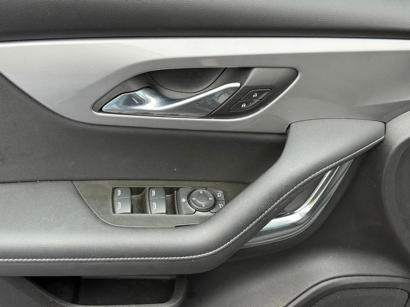 Chevrolet Blazer Vehicle Full-screen Gallery Image 15