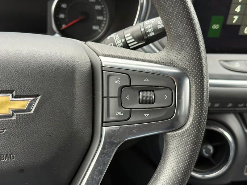 Chevrolet Blazer Vehicle Full-screen Gallery Image 19