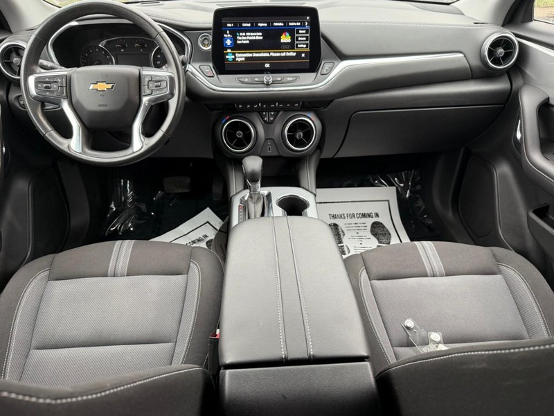 Chevrolet Blazer Vehicle Full-screen Gallery Image 11