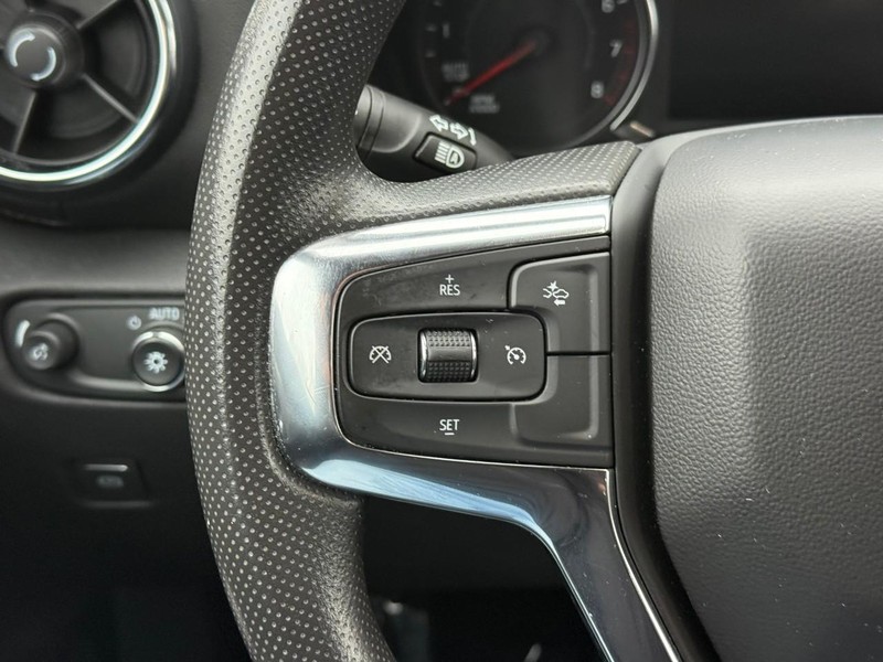 Chevrolet Blazer Vehicle Full-screen Gallery Image 18