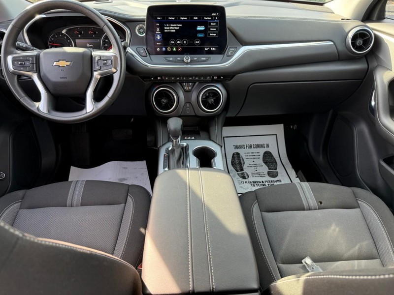 Chevrolet Blazer Vehicle Full-screen Gallery Image 11