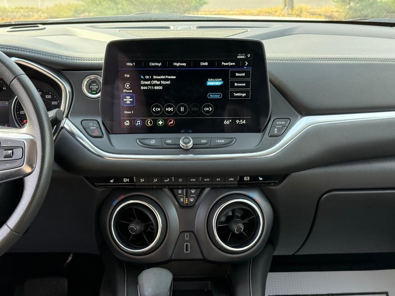 Chevrolet Blazer Vehicle Full-screen Gallery Image 13