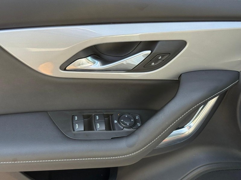 Chevrolet Blazer Vehicle Full-screen Gallery Image 15