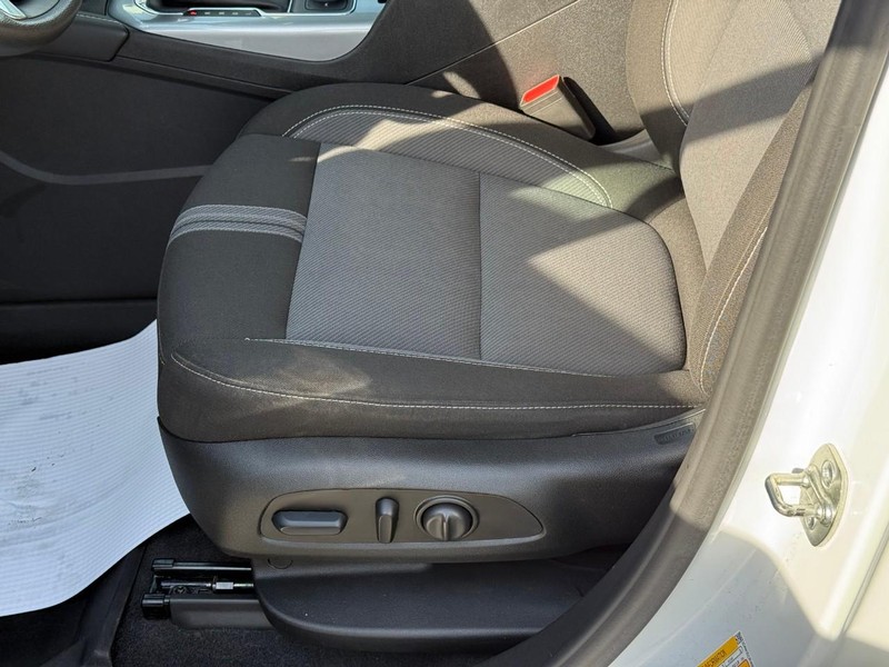 Chevrolet Blazer Vehicle Full-screen Gallery Image 16