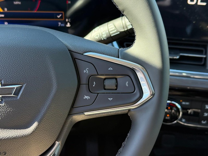 Chevrolet Trax Vehicle Full-screen Gallery Image 16