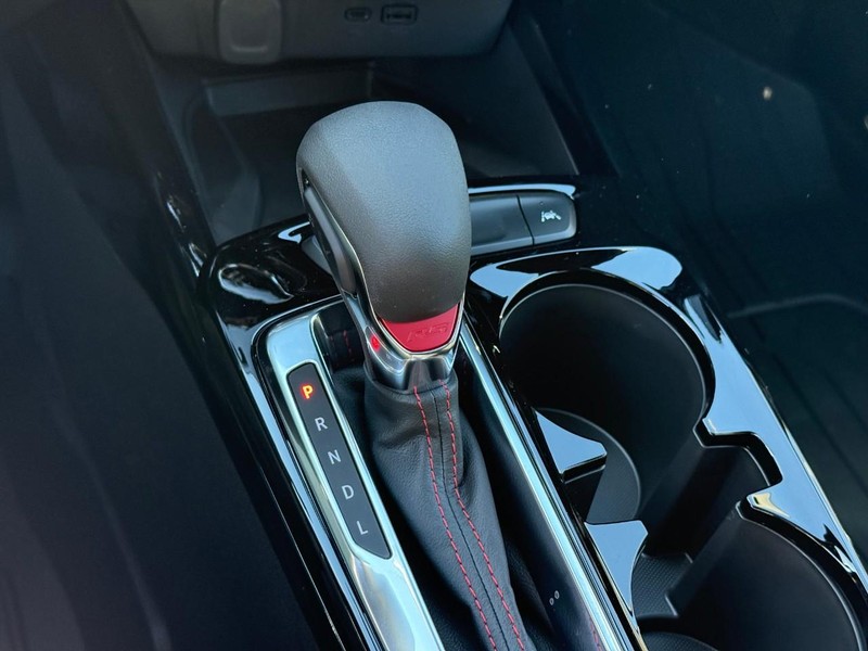 Chevrolet Trax Vehicle Full-screen Gallery Image 16