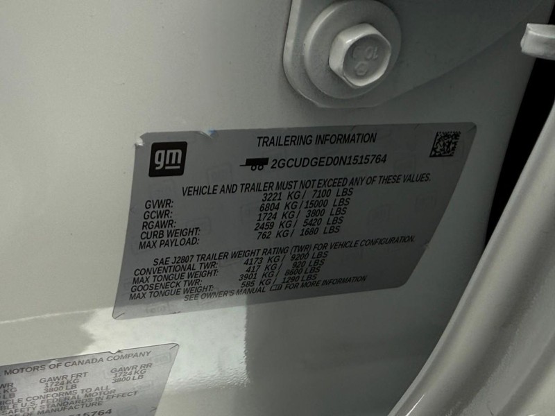 Chevrolet Silverado 1500 Vehicle Full-screen Gallery Image 26