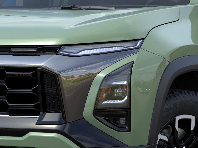 Chevrolet Equinox Vehicle Full-screen Gallery Image 10