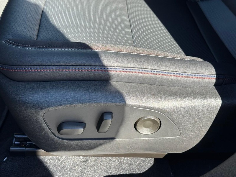 Chevrolet Equinox EV Vehicle Full-screen Gallery Image 13