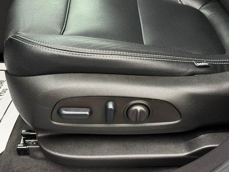 Chevrolet Blazer Vehicle Full-screen Gallery Image 17