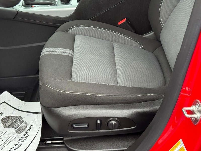 Chevrolet Blazer Vehicle Full-screen Gallery Image 16