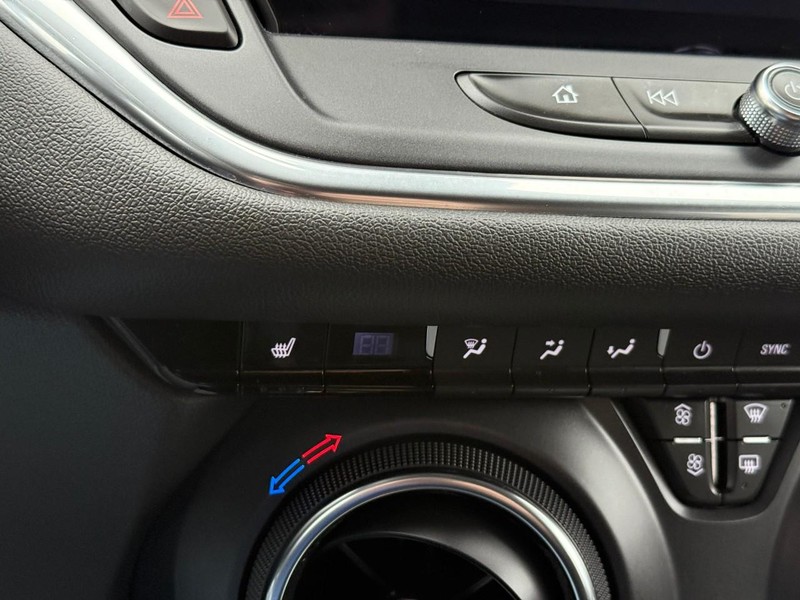 Chevrolet Blazer Vehicle Full-screen Gallery Image 22