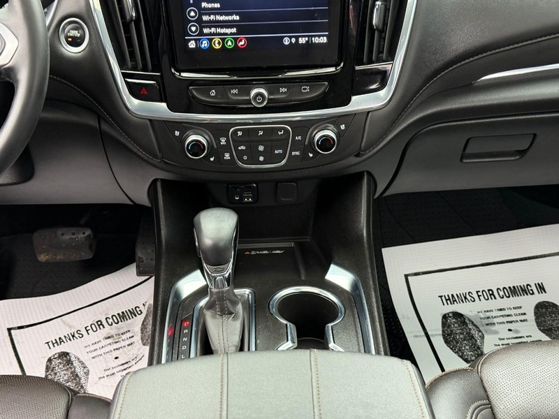 Chevrolet Traverse Vehicle Full-screen Gallery Image 15