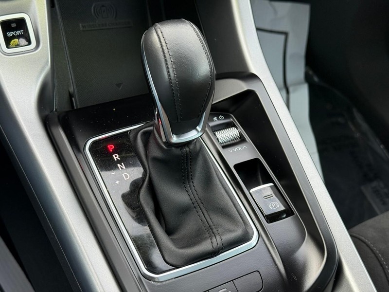 Dodge Hornet Vehicle Full-screen Gallery Image 19