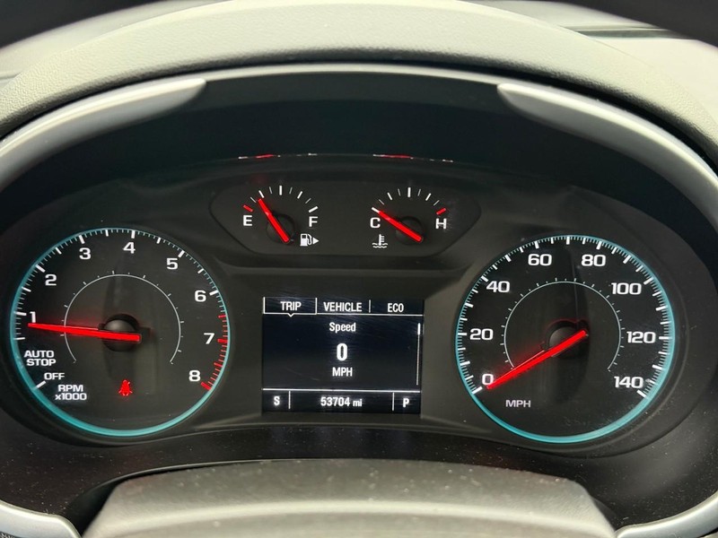 Chevrolet Malibu Vehicle Full-screen Gallery Image 18