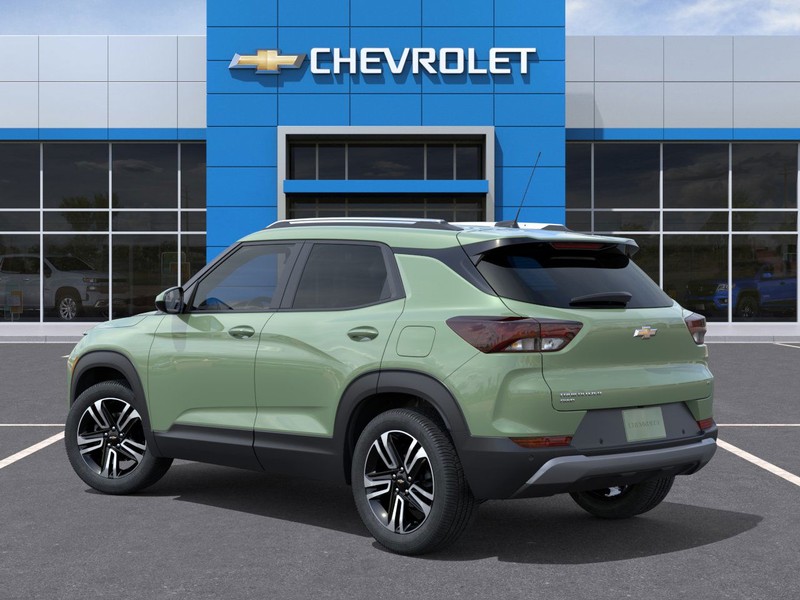 Chevrolet Trailblazer Vehicle Full-screen Gallery Image 3