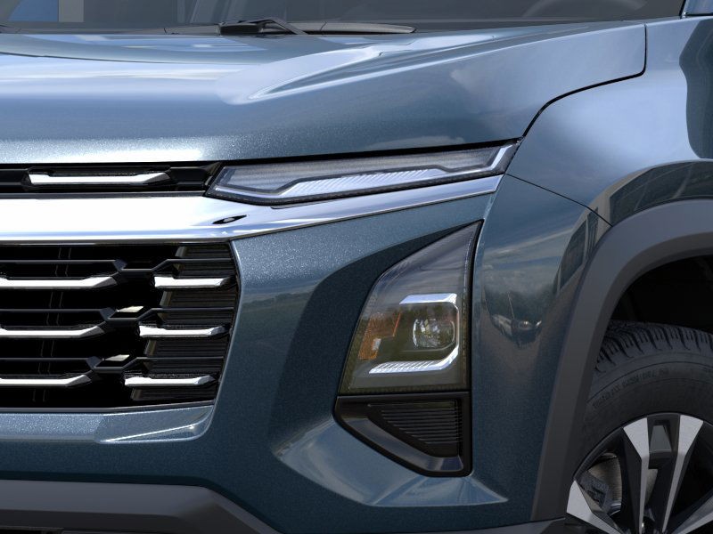 Chevrolet Equinox Vehicle Full-screen Gallery Image 10
