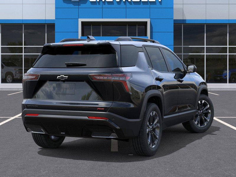 Chevrolet Equinox Vehicle Full-screen Gallery Image 4