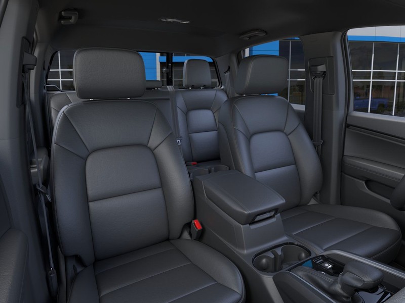 Chevrolet Colorado Vehicle Full-screen Gallery Image 16