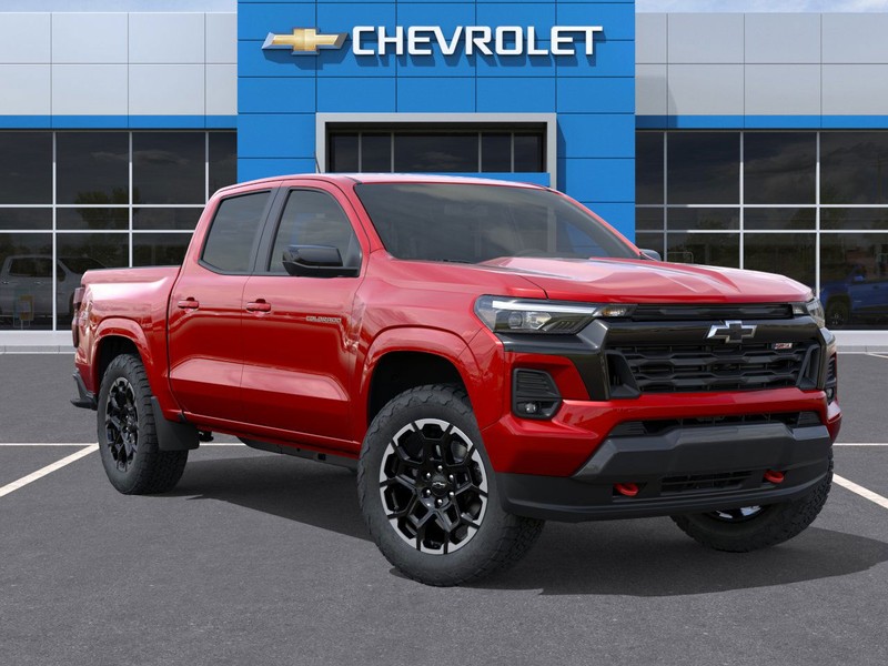 Chevrolet Colorado Vehicle Full-screen Gallery Image 7