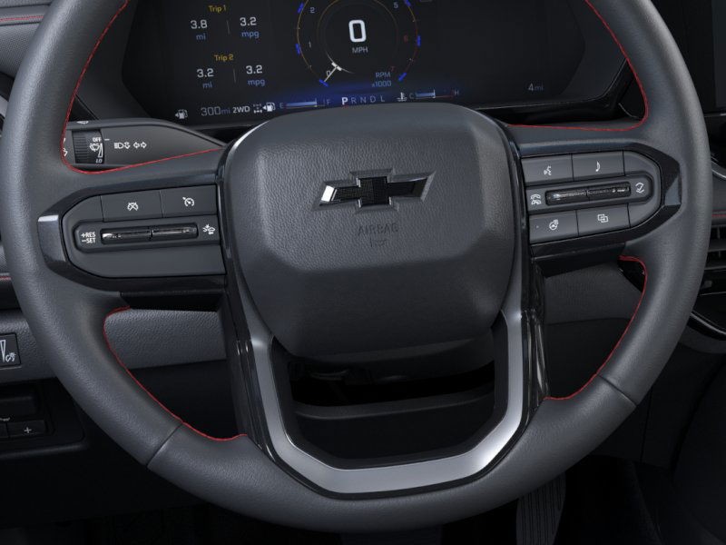 Chevrolet Colorado Vehicle Full-screen Gallery Image 19
