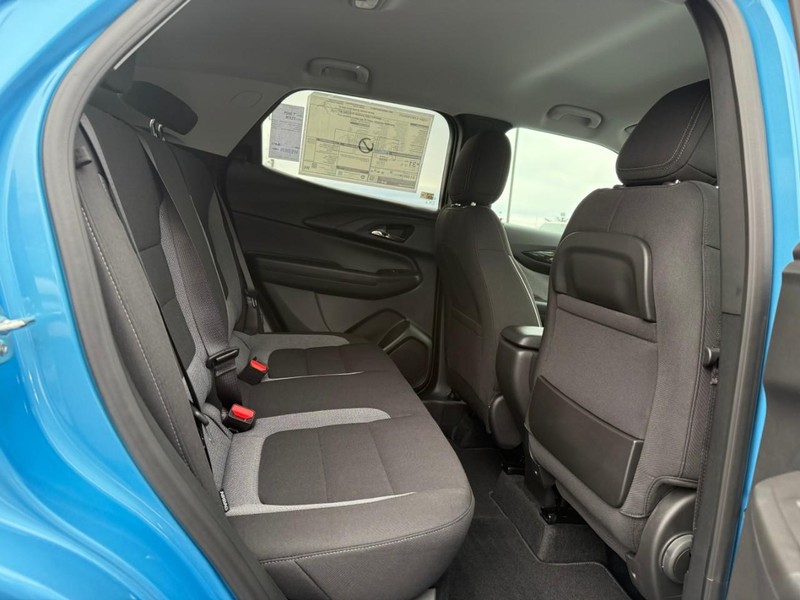 Chevrolet Trailblazer Vehicle Full-screen Gallery Image 6