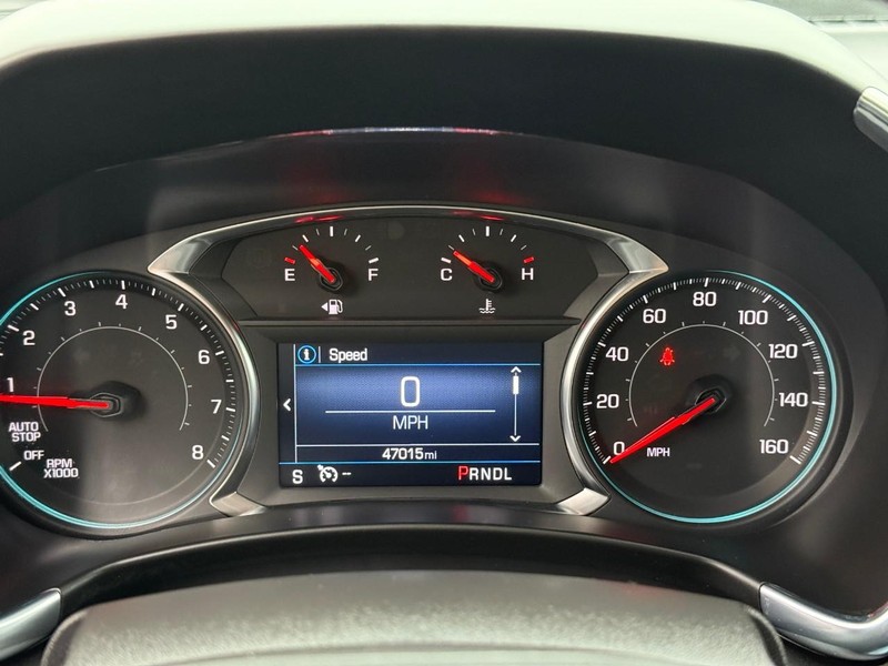 Chevrolet Equinox Vehicle Full-screen Gallery Image 21