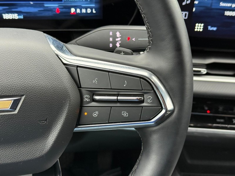 Chevrolet Equinox Vehicle Full-screen Gallery Image 20