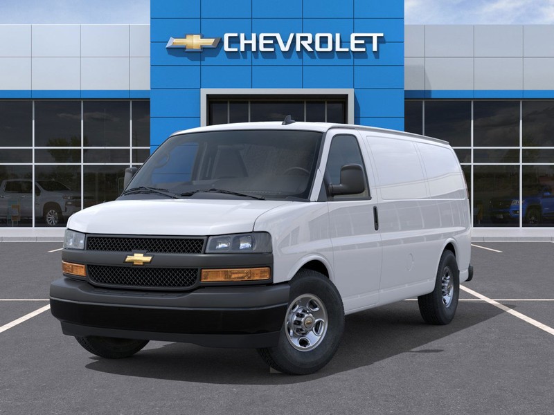 Chevrolet Express Cargo Van Vehicle Full-screen Gallery Image 6