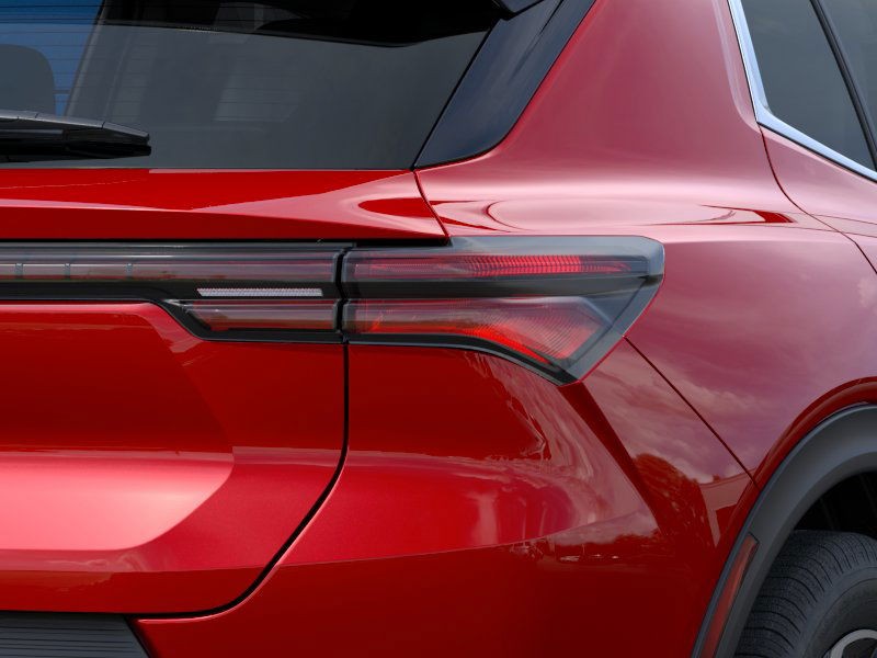 Chevrolet Equinox EV Vehicle Full-screen Gallery Image 11